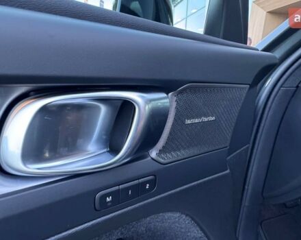 купить новое авто Вольво XC40 2025 года от официального дилера Автоцентр Поділля Вольво фото