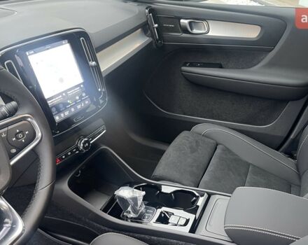 Вольво XC40, объемом двигателя 1.97 л и пробегом 0 тыс. км за 43747 $, фото 15 на Automoto.ua