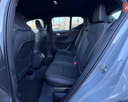 купить новое авто Вольво XC40 2025 года от официального дилера Автоцентр Поділля Вольво фото