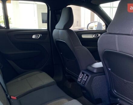 купити нове авто Вольво XC40 2025 року від офіційного дилера Автоцентр AUTO.RIA Вольво фото