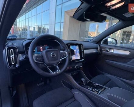 купить новое авто Вольво XC40 2025 года от официального дилера Автоцентр Поділля Вольво фото