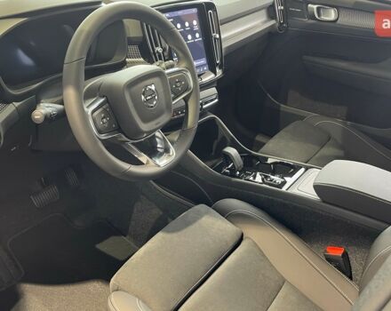 Вольво XC40, объемом двигателя 1.97 л и пробегом 0 тыс. км за 48403 $, фото 12 на Automoto.ua