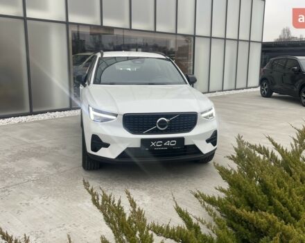 Вольво XC40, объемом двигателя 1.97 л и пробегом 0 тыс. км за 43747 $, фото 1 на Automoto.ua
