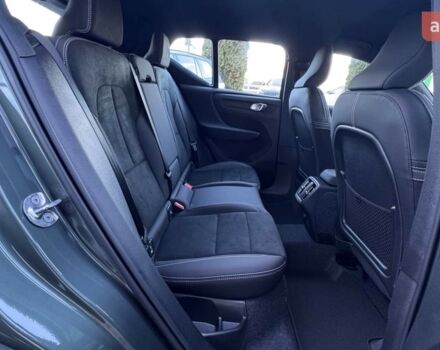 купить новое авто Вольво XC40 2025 года от официального дилера Автоцентр Поділля Вольво фото