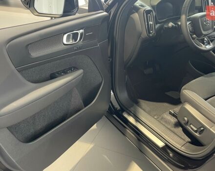 Вольво XC40, объемом двигателя 1.97 л и пробегом 0 тыс. км за 49051 $, фото 10 на Automoto.ua