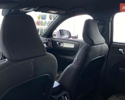 купити нове авто Вольво XC40 2025 року від офіційного дилера Автоцентр AUTO.RIA Вольво фото