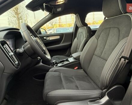 купить новое авто Вольво XC40 2025 года от официального дилера Changan НІКО Мегаполіс Вольво фото