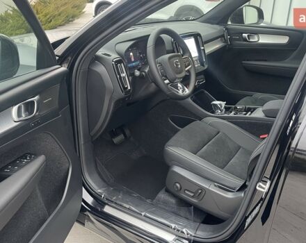 Вольво XC40, объемом двигателя 1.97 л и пробегом 0 тыс. км за 43747 $, фото 10 на Automoto.ua