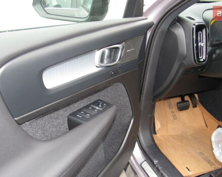 купить новое авто Вольво XC40 2025 года от официального дилера Автоцентр AUTO.RIA Вольво фото