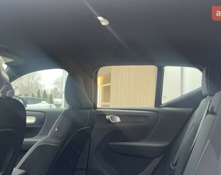 Вольво XC40, объемом двигателя 1.97 л и пробегом 0 тыс. км за 43747 $, фото 27 на Automoto.ua