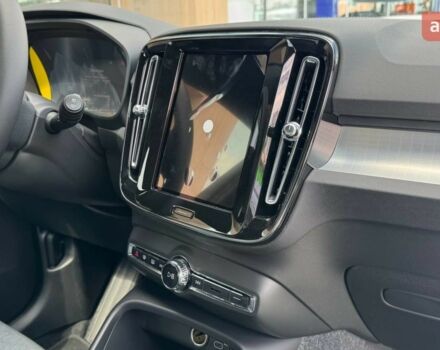 купить новое авто Вольво XC40 2025 года от официального дилера Автоцентр Поділля Вольво фото