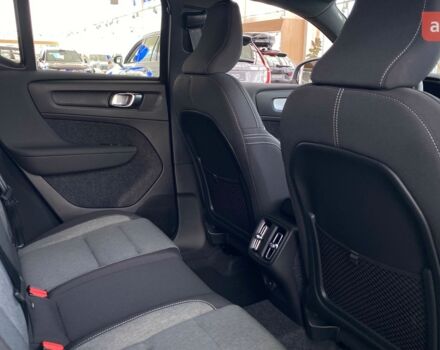 купити нове авто Вольво XC40 2025 року від офіційного дилера Автоцентр AUTO.RIA Вольво фото