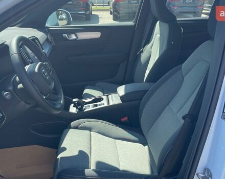 Вольво XC40, об'ємом двигуна 1.97 л та пробігом 0 тис. км за 44685 $, фото 14 на Automoto.ua
