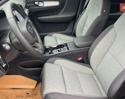 Вольво XC40, объемом двигателя 1.97 л и пробегом 0 тыс. км за 49059 $, фото 10 на Automoto.ua