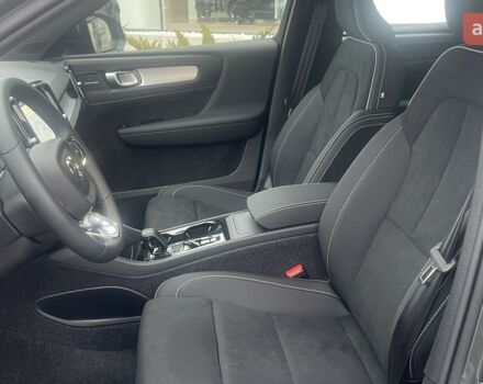 Вольво XC40, объемом двигателя 1.97 л и пробегом 0 тыс. км за 46405 $, фото 17 на Automoto.ua