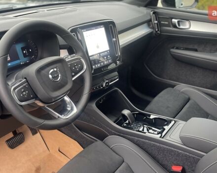Вольво XC40, объемом двигателя 1.97 л и пробегом 0 тыс. км за 46763 $, фото 16 на Automoto.ua