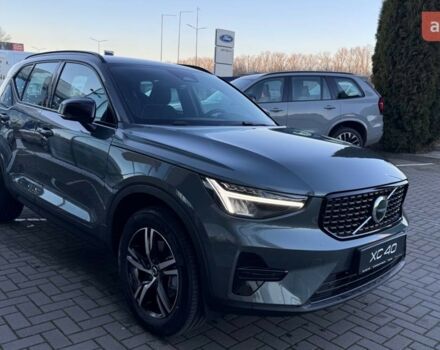 купить новое авто Вольво XC40 2025 года от официального дилера Автоцентр Поділля Вольво фото