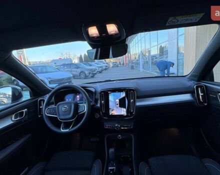 купить новое авто Вольво XC40 2025 года от официального дилера Автоцентр Поділля Вольво фото