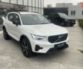 Вольво XC40, объемом двигателя 1.97 л и пробегом 0 тыс. км за 43747 $, фото 3 на Automoto.ua