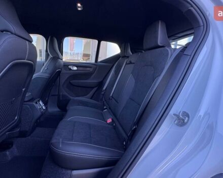 купить новое авто Вольво XC40 2025 года от официального дилера Автоцентр Поділля Вольво фото