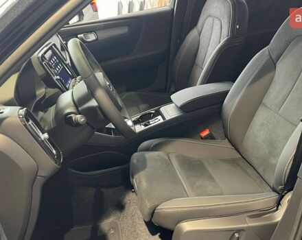 Вольво XC40, объемом двигателя 1.97 л и пробегом 0 тыс. км за 48403 $, фото 11 на Automoto.ua