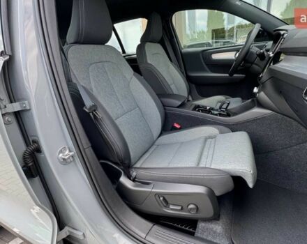 купить новое авто Вольво XC40 2025 года от официального дилера Автоцентр Поділля Вольво фото