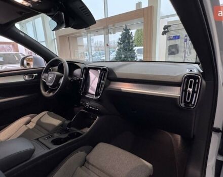 купити нове авто Вольво XC40 2025 року від офіційного дилера Автоцентр Поділля Вольво фото