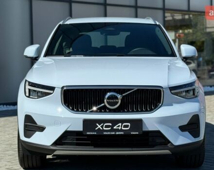 Вольво XC40 2025 у Дніпро (Дніпропетровську) на Automoto.ua Вольво XC40, об'ємом двигуна 1.97 л та пробігом 0 тис. км за 43650 $, фото 1 на Automoto.ua