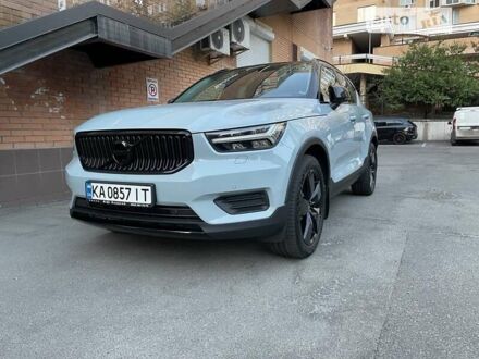 Вольво XC40, об'ємом двигуна 1.97 л та пробігом 143 тис. км за 26000 $, фото 1 на Automoto.ua