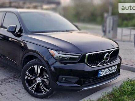 Вольво XC40, объемом двигателя 1.97 л и пробегом 172 тыс. км за 22000 $, фото 1 на Automoto.ua