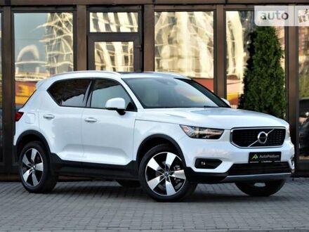 Вольво XC40 2020 в Киеве на Automoto.ua Вольво XC40, объемом двигателя 1.97 л и пробегом 36 тыс. км за 27999 $, фото 1 на Automoto.ua