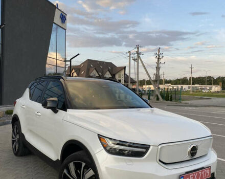 Вольво XC40, об'ємом двигуна 0 л та пробігом 46 тис. км за 23900 $, фото 1 на Automoto.ua