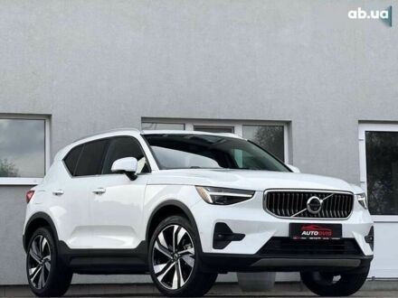 Вольво XC40 2024 в Луцке на Automoto.ua Вольво XC40, объемом двигателя 2 л и пробегом 3 тыс. км за 37899 $, фото 1 на Automoto.ua