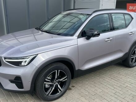 Вольво XC40 2025 у Києві на Automoto.ua Вольво XC40, об'ємом двигуна 1.97 л та пробігом 0 тис. км за 49620 $, фото 1 на Automoto.ua