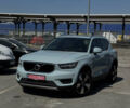Сірий Вольво XC40, об'ємом двигуна 2 л та пробігом 107 тис. км за 21900 $, фото 1 на Automoto.ua
