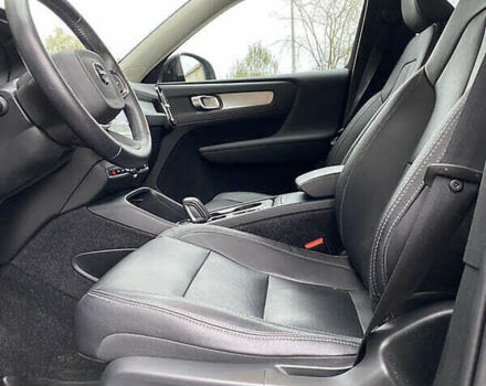 Сірий Вольво XC40, об'ємом двигуна 1.97 л та пробігом 38 тис. км за 23000 $, фото 22 на Automoto.ua