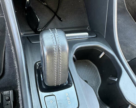 Серый Вольво XC40, объемом двигателя 2 л и пробегом 89 тыс. км за 27500 $, фото 13 на Automoto.ua