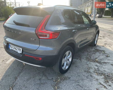Серый Вольво XC40, объемом двигателя 1.97 л и пробегом 116 тыс. км за 29000 $, фото 5 на Automoto.ua