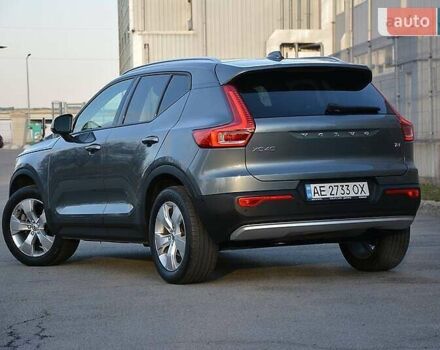 Сірий Вольво XC40, об'ємом двигуна 1.97 л та пробігом 101 тис. км за 24100 $, фото 12 на Automoto.ua