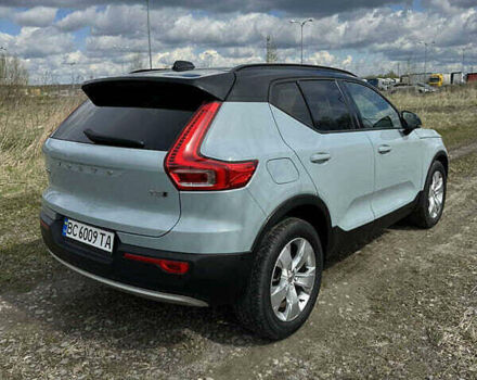 Сірий Вольво XC40, об'ємом двигуна 1.97 л та пробігом 38 тис. км за 23000 $, фото 13 на Automoto.ua