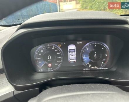 Сірий Вольво XC40, об'ємом двигуна 1.97 л та пробігом 88 тис. км за 30000 $, фото 19 на Automoto.ua