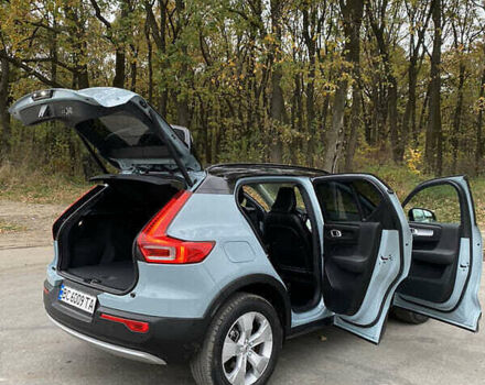 Сірий Вольво XC40, об'ємом двигуна 1.97 л та пробігом 38 тис. км за 23000 $, фото 41 на Automoto.ua
