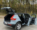 Сірий Вольво XC40, об'ємом двигуна 1.97 л та пробігом 38 тис. км за 23000 $, фото 41 на Automoto.ua