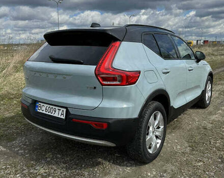 Сірий Вольво XC40, об'ємом двигуна 1.97 л та пробігом 38 тис. км за 23000 $, фото 6 на Automoto.ua