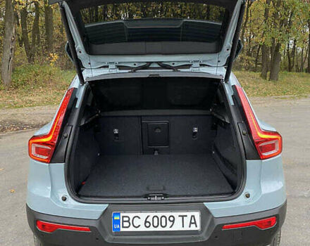 Сірий Вольво XC40, об'ємом двигуна 1.97 л та пробігом 38 тис. км за 23000 $, фото 15 на Automoto.ua
