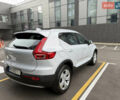 Серый Вольво XC40, объемом двигателя 1.48 л и пробегом 50 тыс. км за 33500 $, фото 4 на Automoto.ua