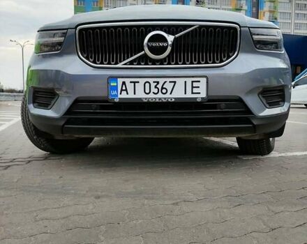 Сірий Вольво XC40, об'ємом двигуна 1.97 л та пробігом 281 тис. км за 24600 $, фото 3 на Automoto.ua