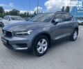 Серый Вольво XC40, объемом двигателя 1.97 л и пробегом 94 тыс. км за 29900 $, фото 2 на Automoto.ua