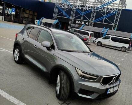 Сірий Вольво XC40, об'ємом двигуна 1.97 л та пробігом 281 тис. км за 24600 $, фото 4 на Automoto.ua