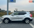 Серый Вольво XC40, объемом двигателя 1.97 л и пробегом 146 тыс. км за 25700 $, фото 2 на Automoto.ua